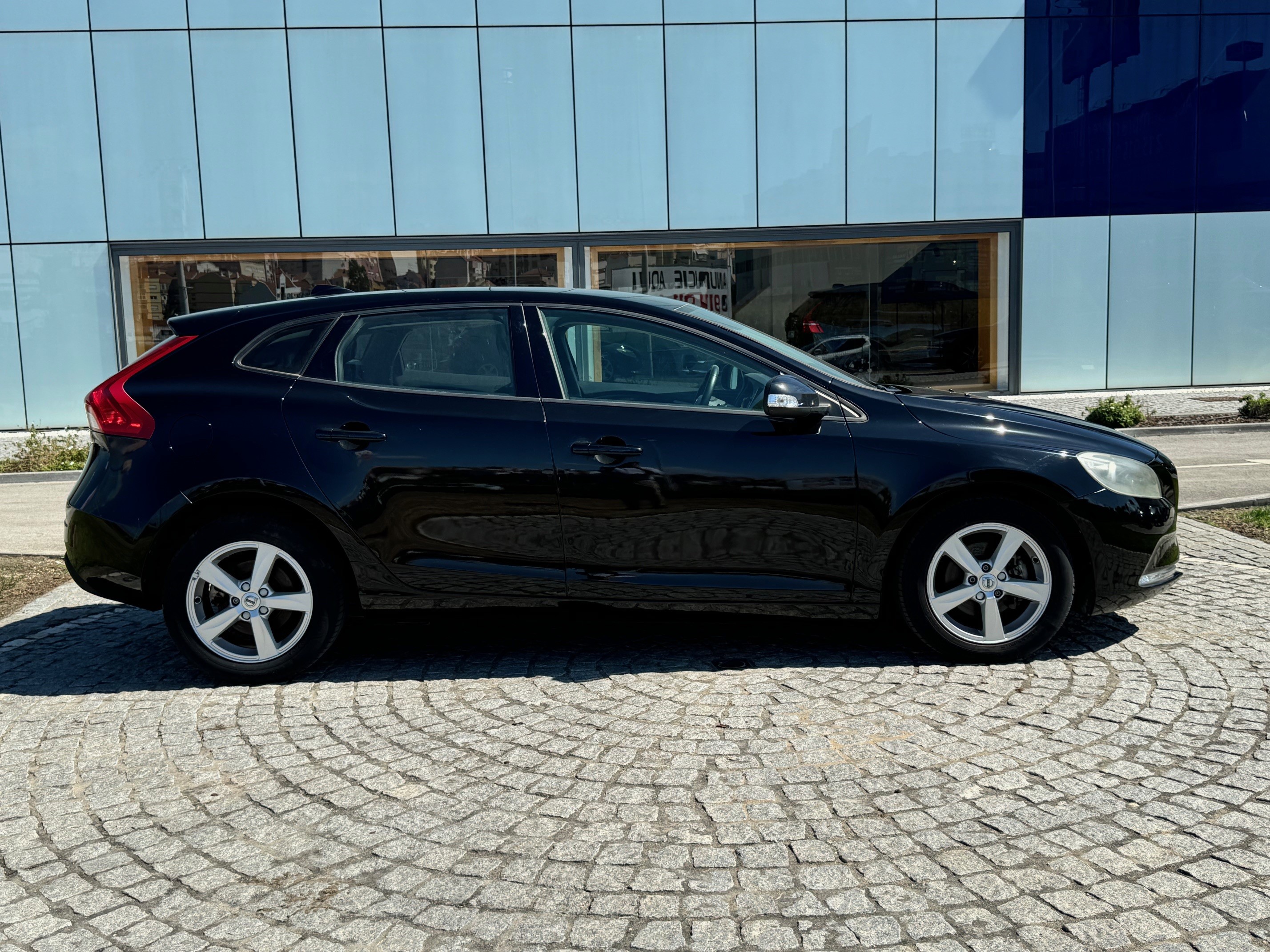 Volvo V40 Kinetic