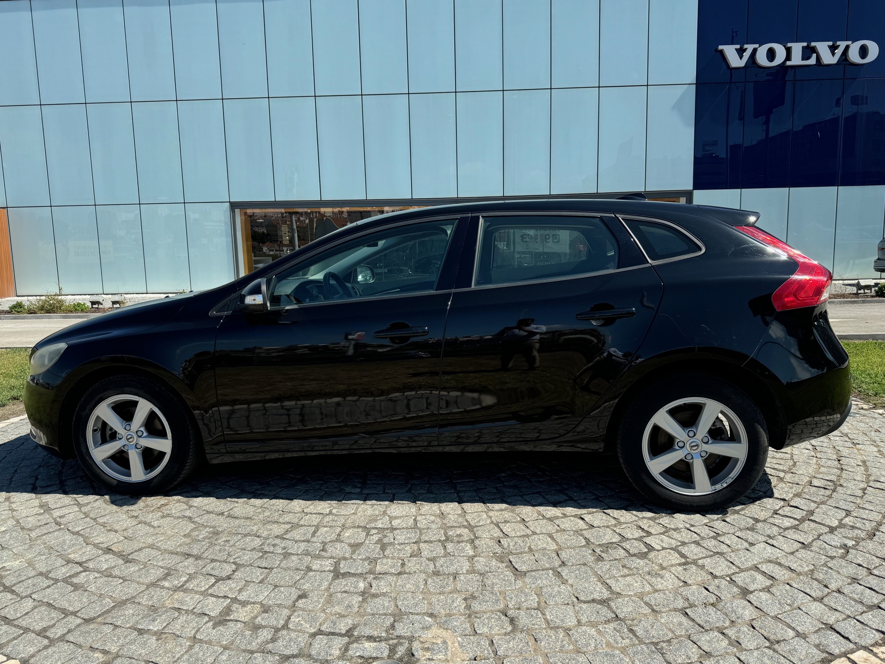 Volvo V40 Kinetic