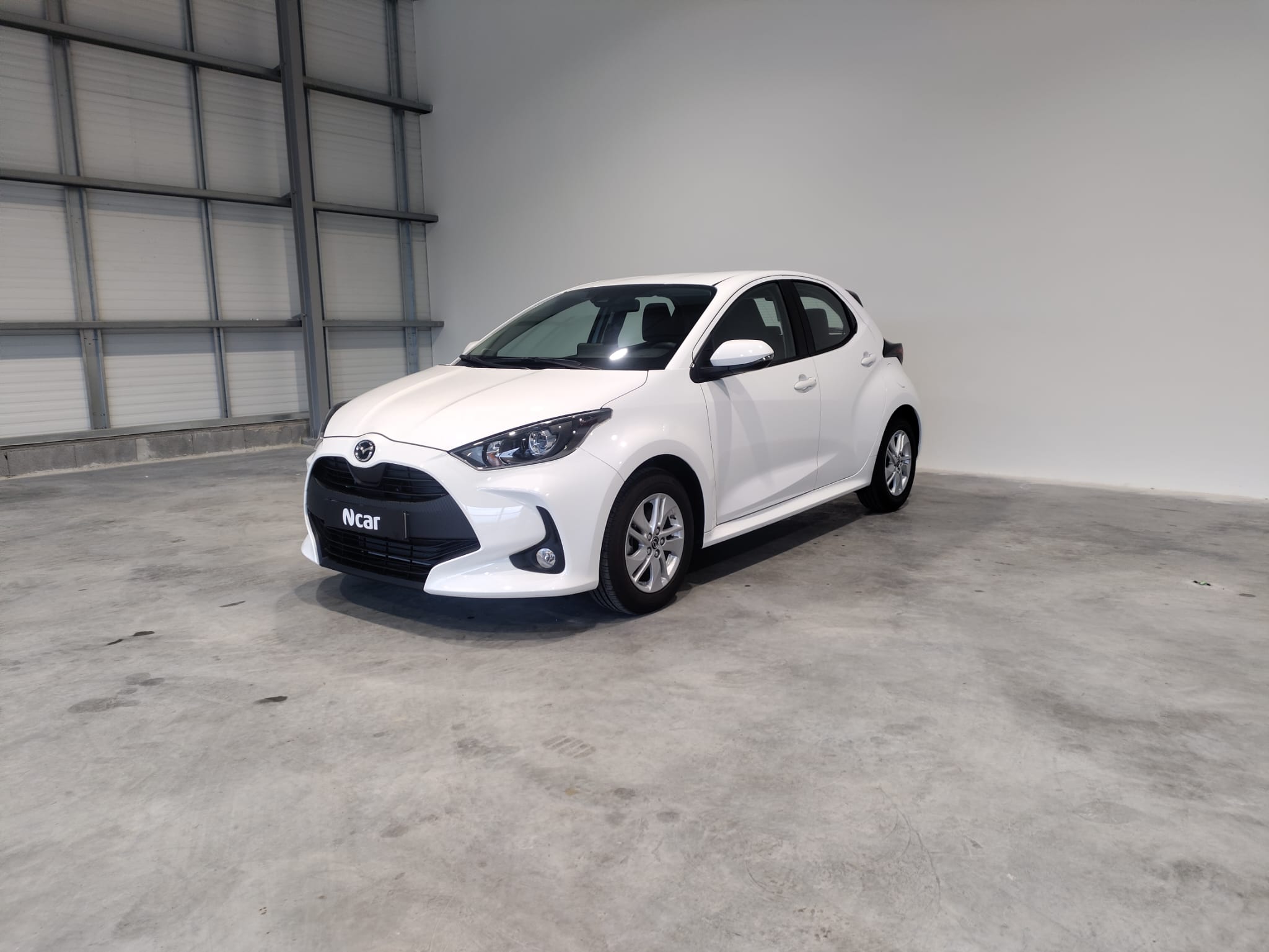 Mazda 2 Hybrid