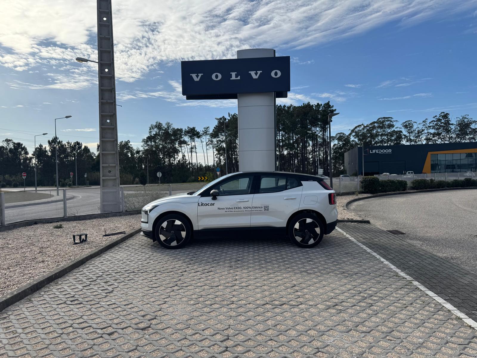 Volvo EX30 Ultra