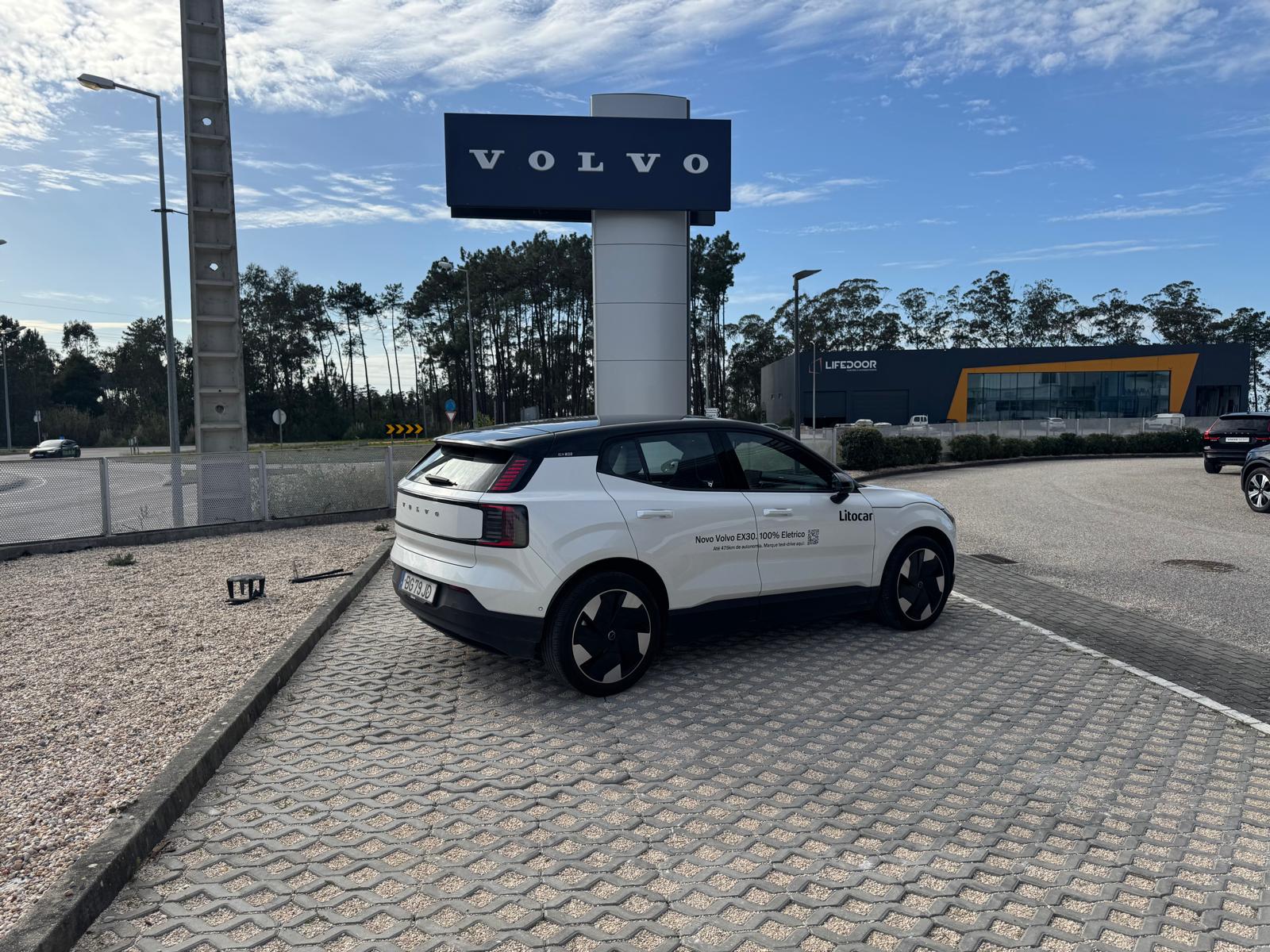 Volvo EX30 Ultra