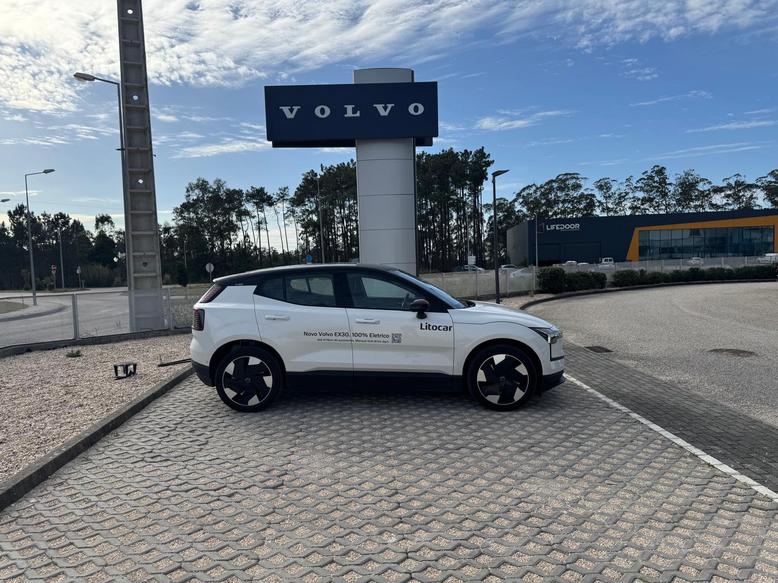 Volvo EX30 Ultra