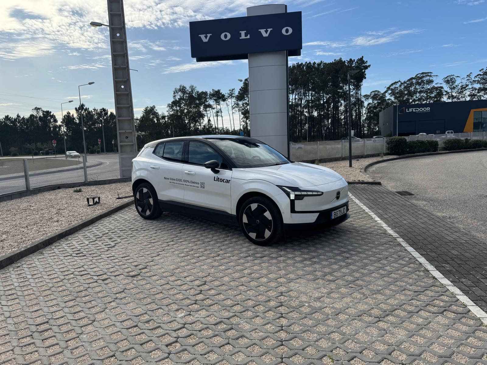 Volvo EX30 Ultra