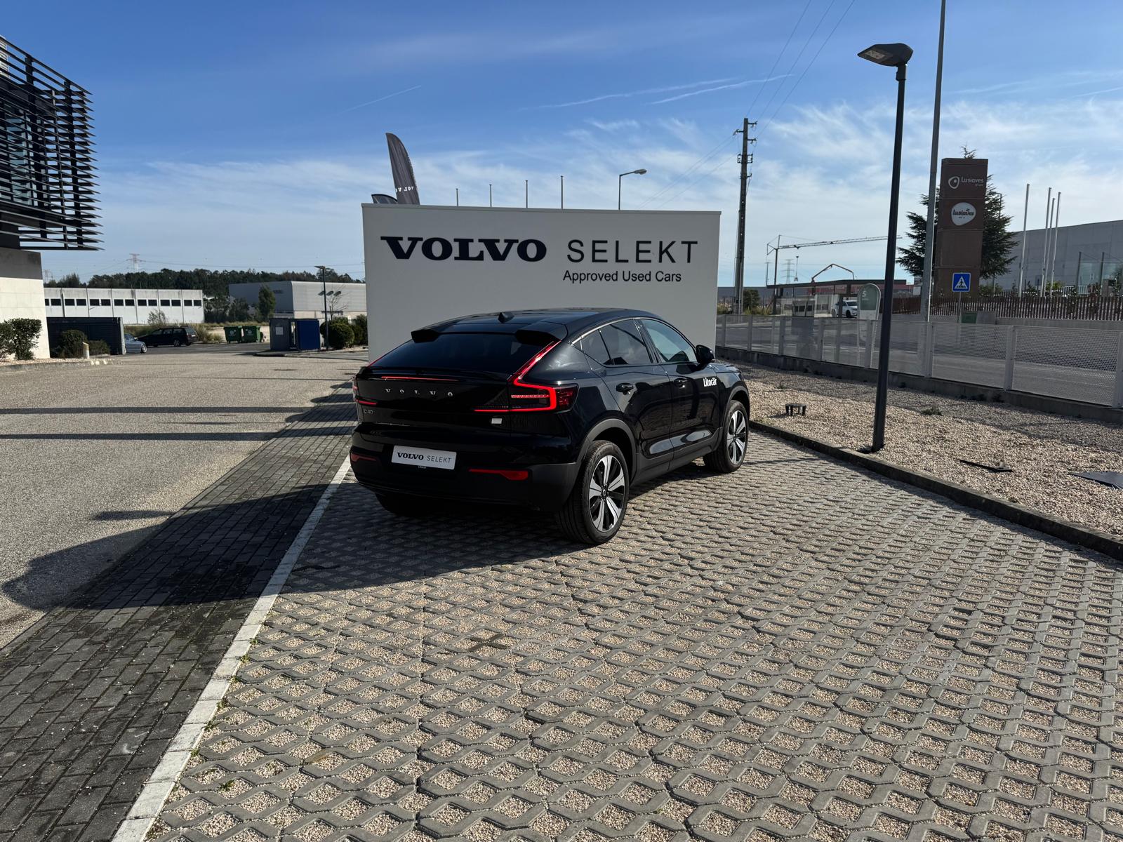 Volvo C40 Plus