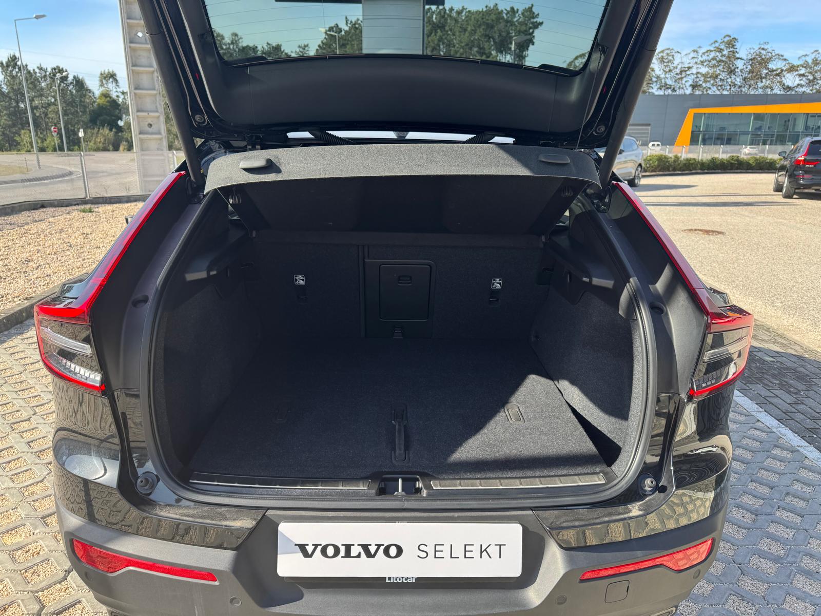 Volvo C40 Plus