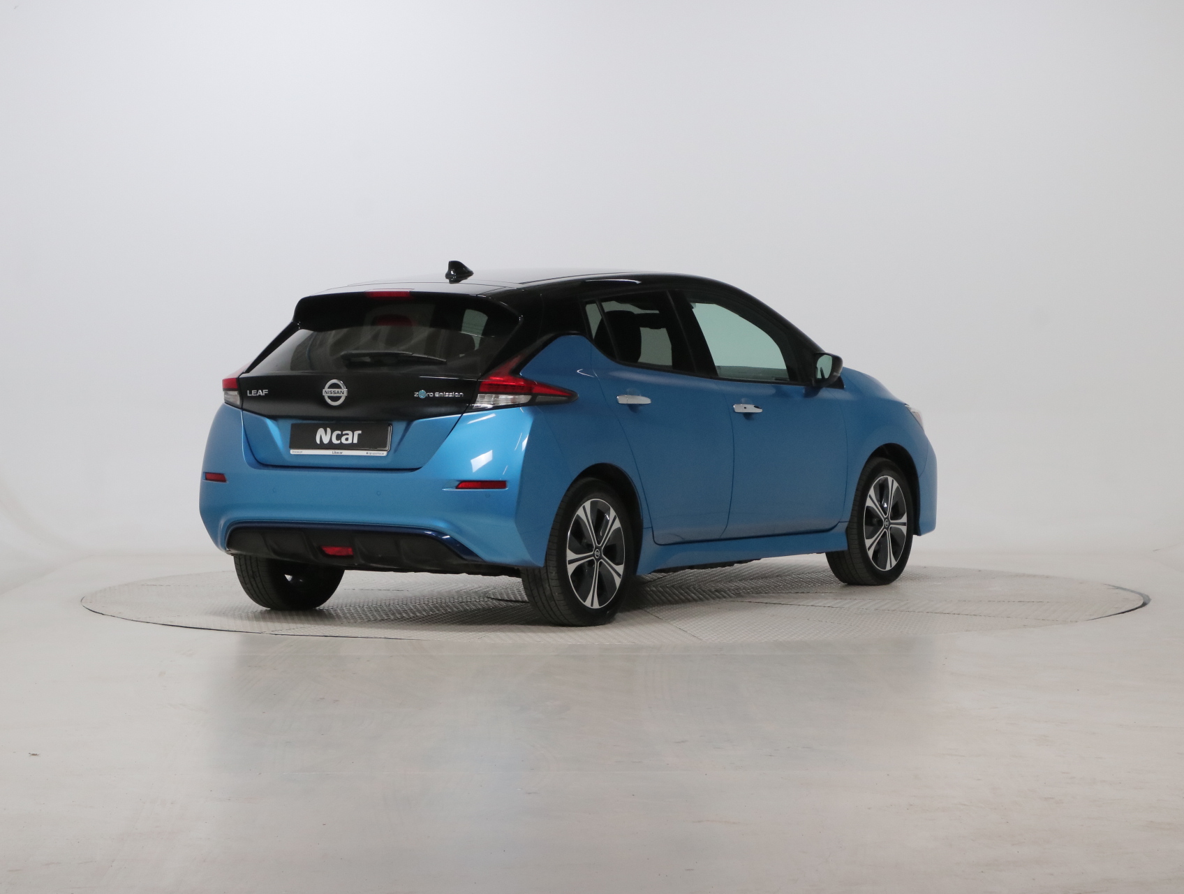 Nissan Leaf Leaf10