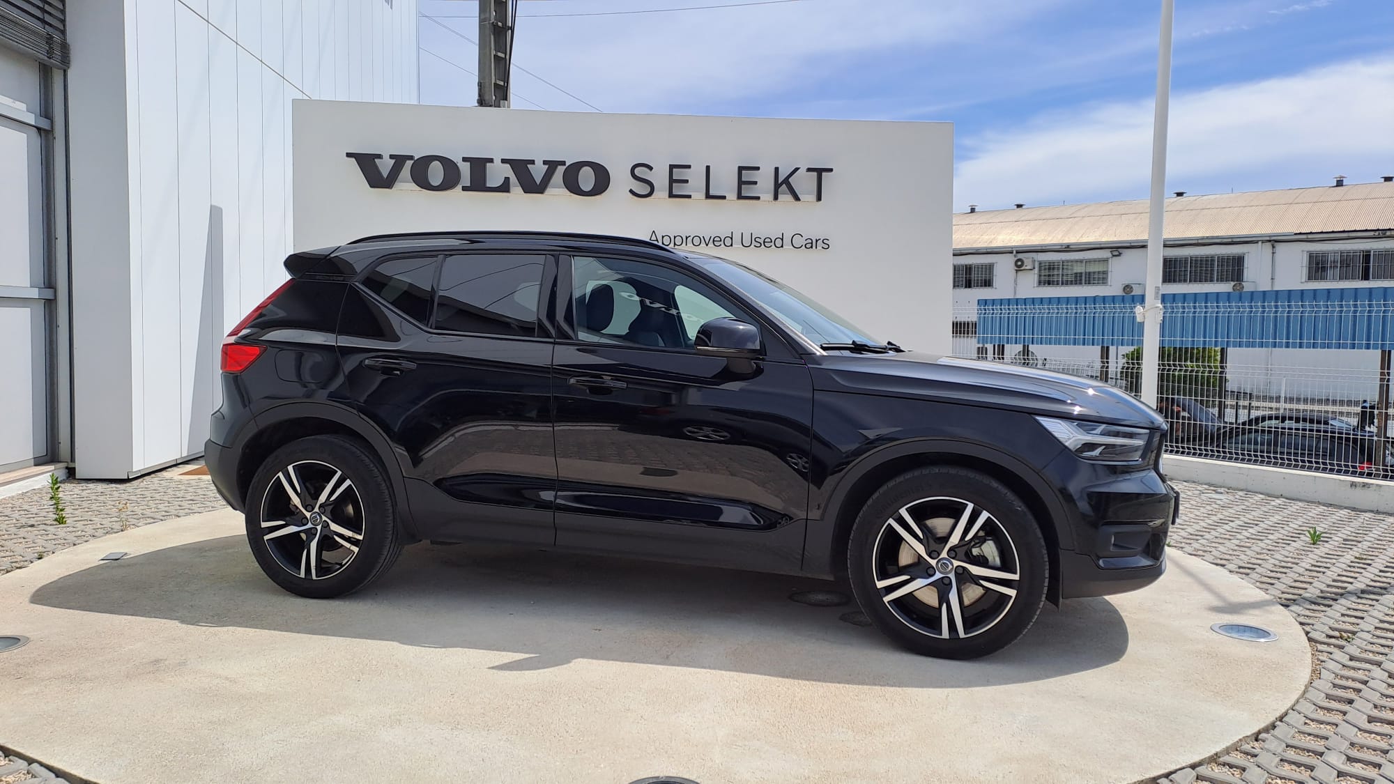 Volvo XC40 R-Design Expression