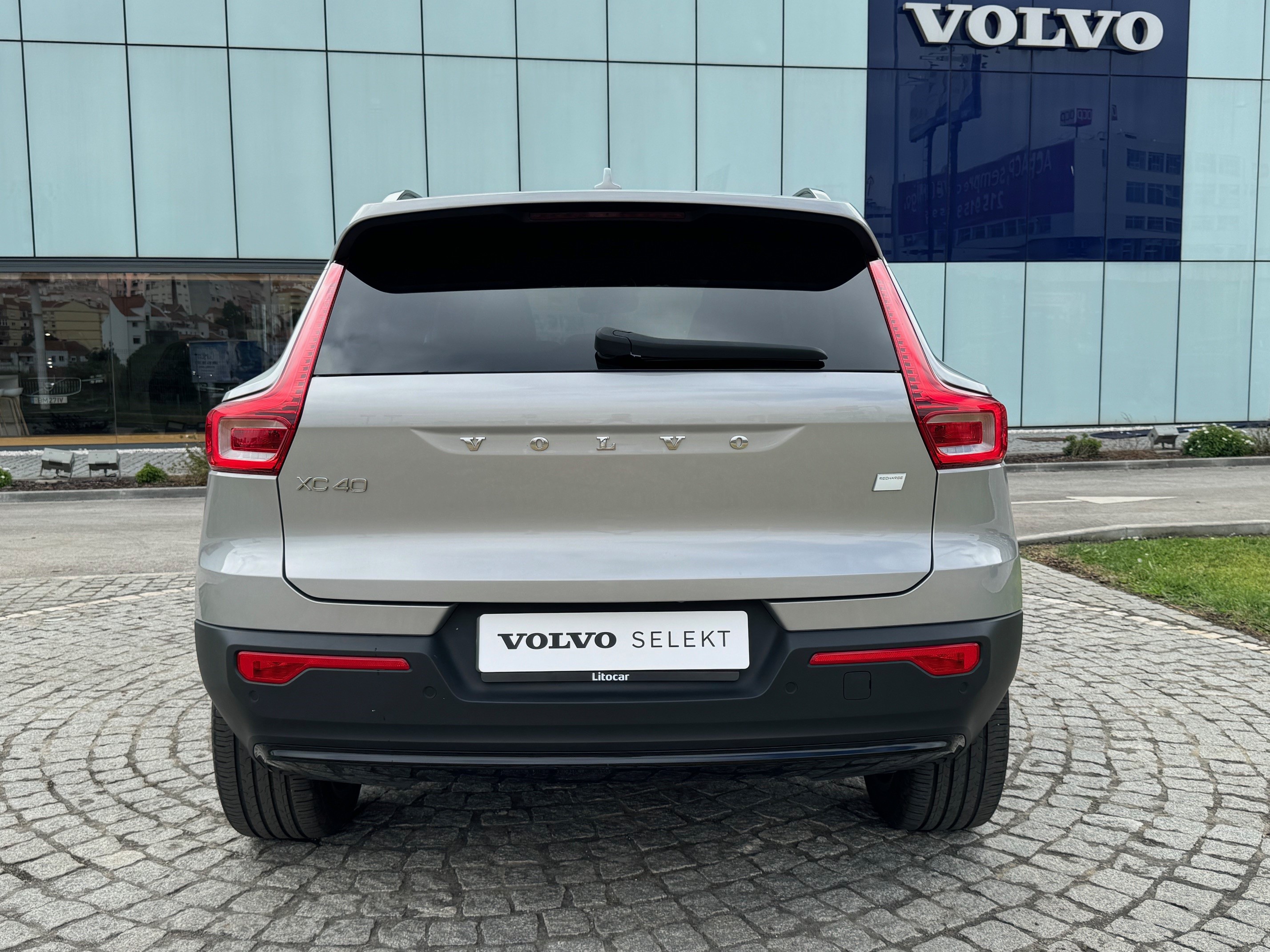 Volvo XC40 Plus