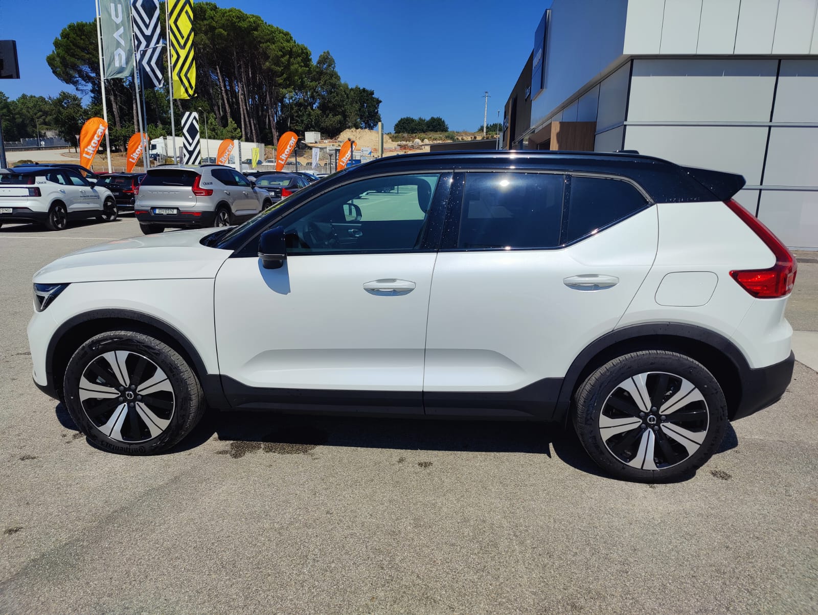 Volvo XC40 Plus