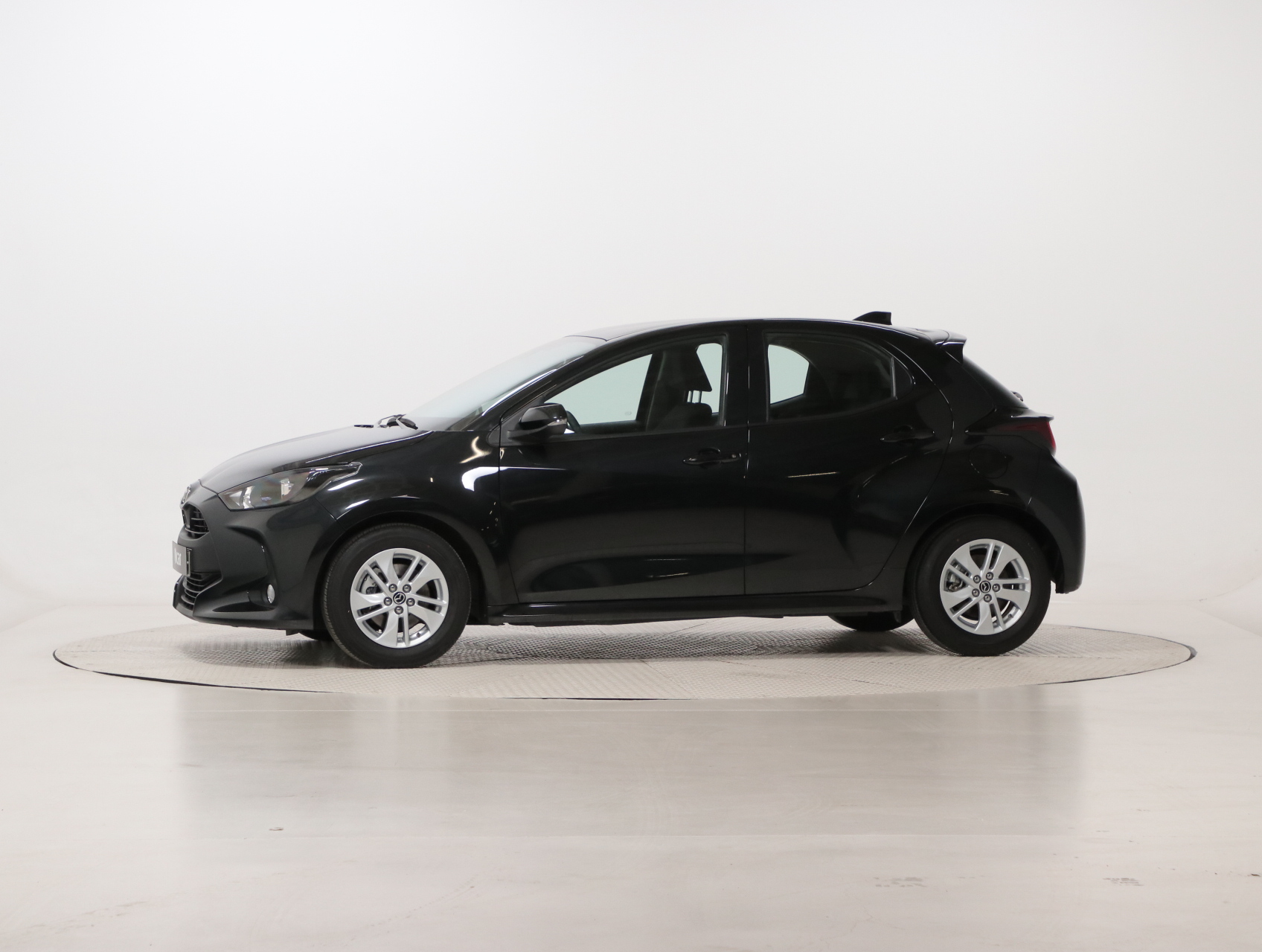 Mazda 2 Hybrid Agile