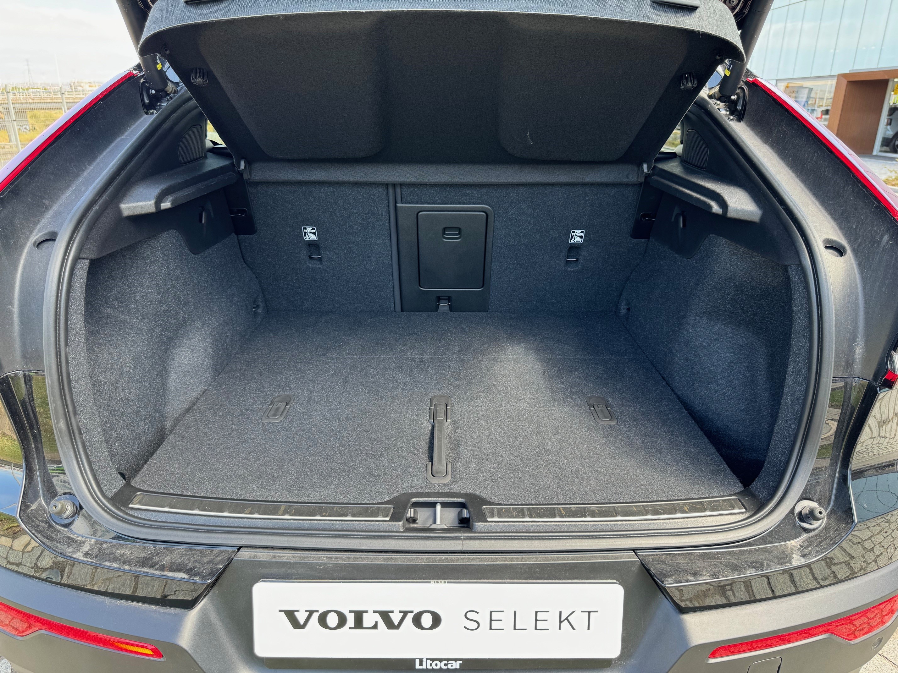 Volvo C40 Plus